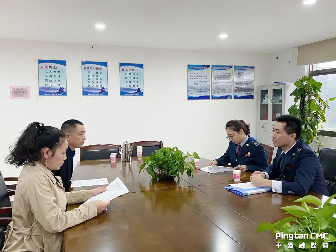 入户宣传延缓缴税政策,助力企业轻装前行(802962)-20220217104755.jpg