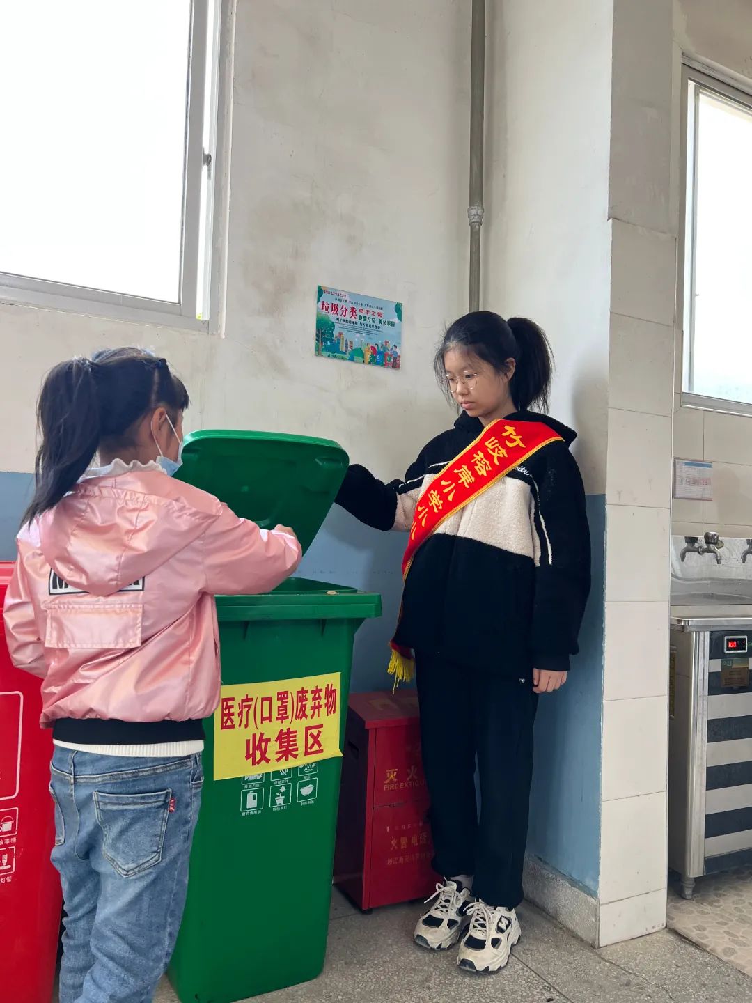 志愿者活动4.jpg