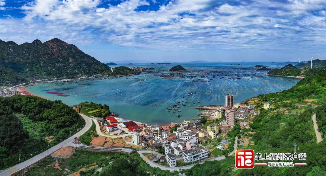 描述:黄岐半岛国家级鲍鱼健康养殖标准化示范区。连江县以贯穿全年的“加速跑”“奋力攀”,在奋斗长卷中写下清晰而鲜明的注脚。-作者:杨柳州-拍摄时间:2022-05-06.jpg