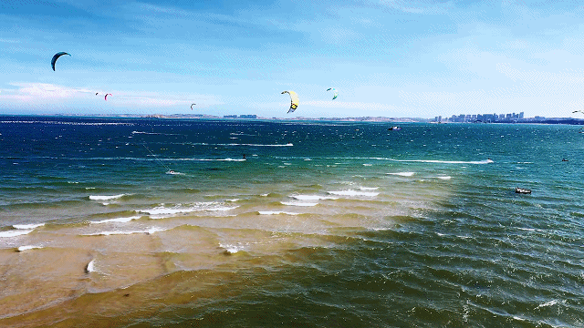 龙王头风筝冲浪.gif