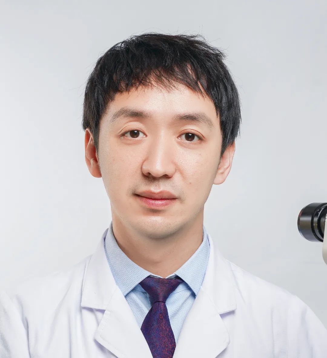 陈玮-副主任医师-眼底病眼外伤科.jpg