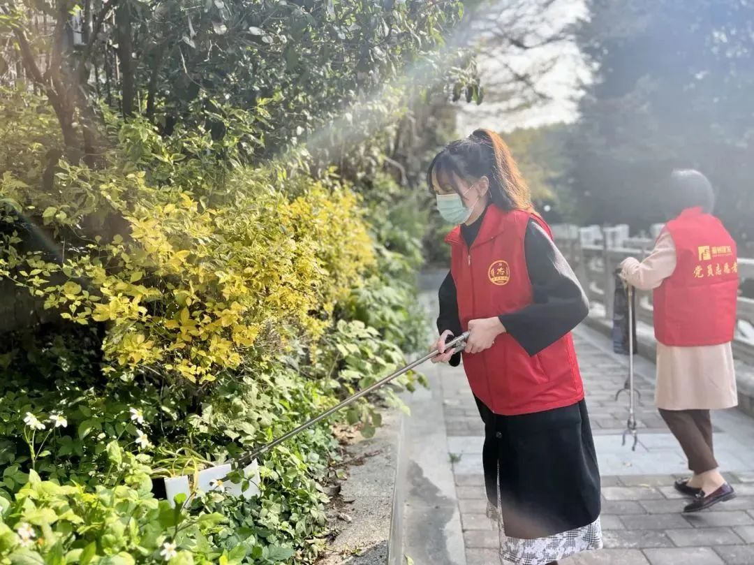 王丽星0.jpg